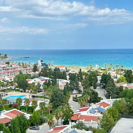 Apartment Deniz Manzarali Rezidans Agios Georgios (Famagusta)